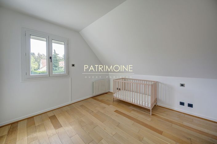 Image No.13-5 Bed House for sale