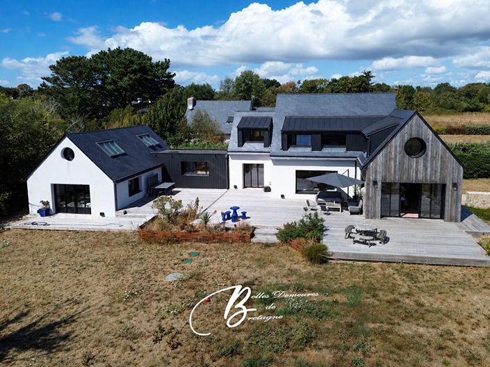 Image No.19-5 Bed House for sale