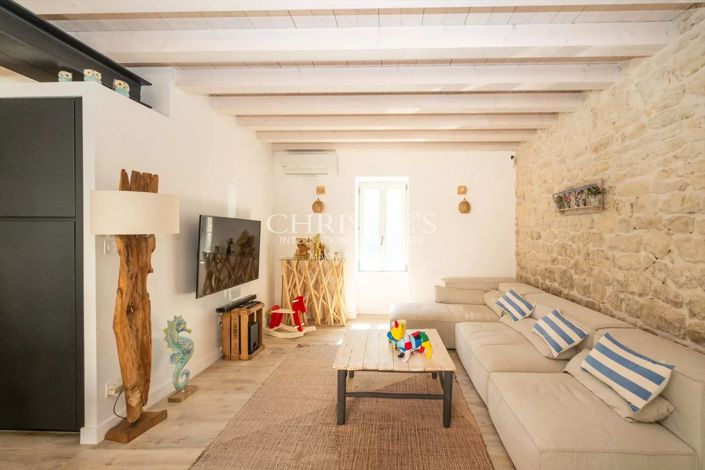 Image No.5-3 Bed House for sale