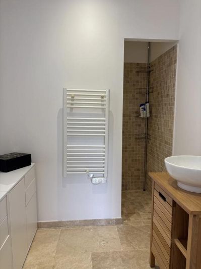Image No.16-5 Bed House for sale
