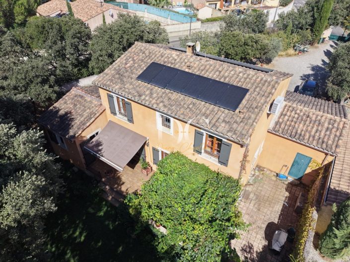 Image No.17-4 Bed House for sale