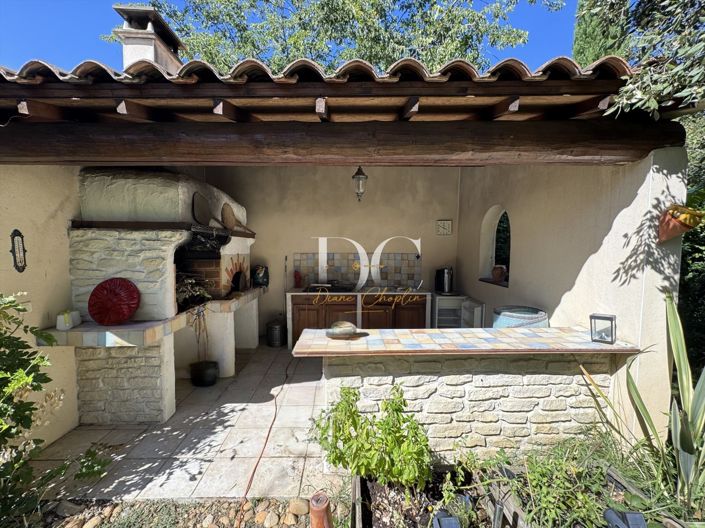 Image No.18-4 Bed House for sale