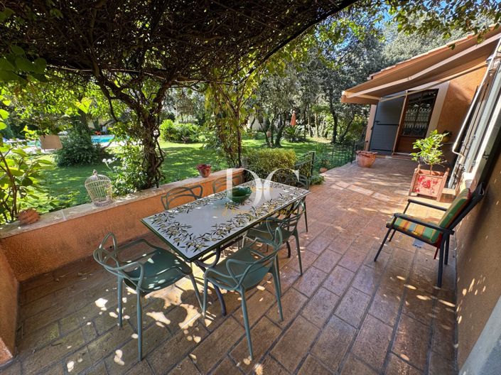 Image No.4-4 Bed House for sale
