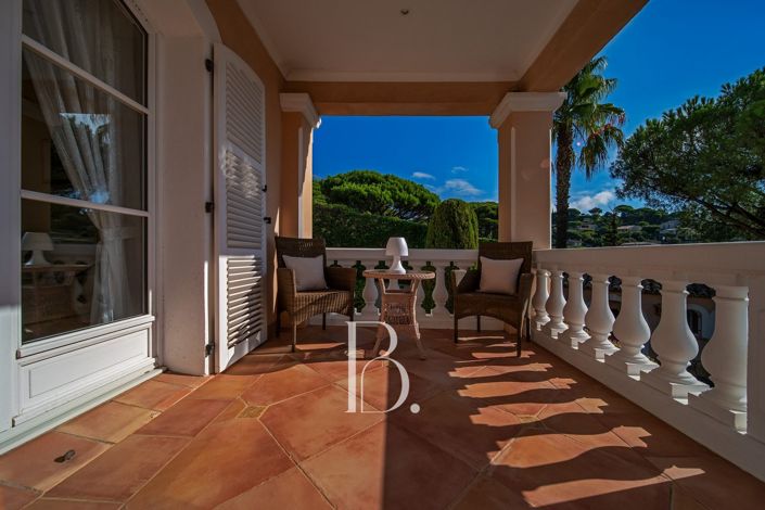 Image No.14-4 Bed House for sale