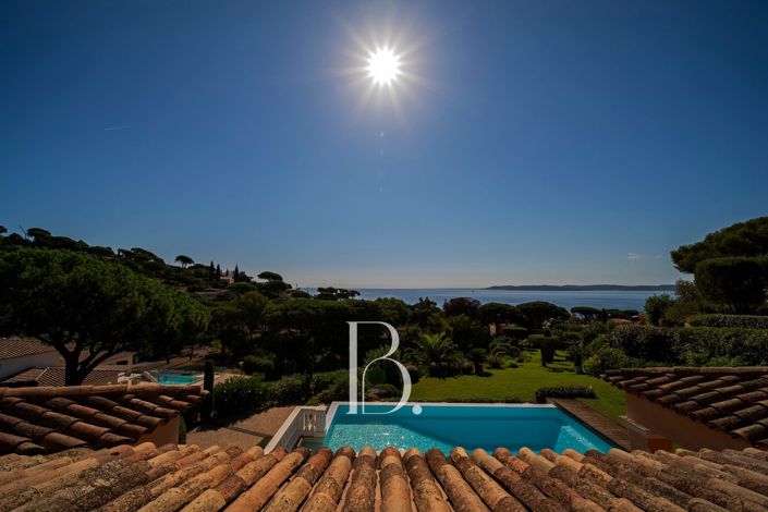 Image No.18-4 Bed House for sale
