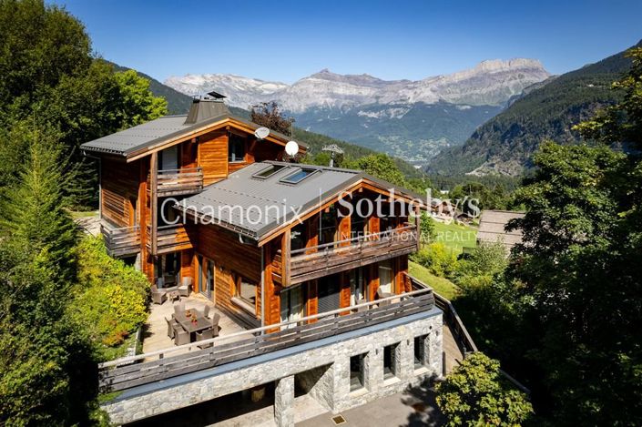 Image No.16-5 Bed House for sale