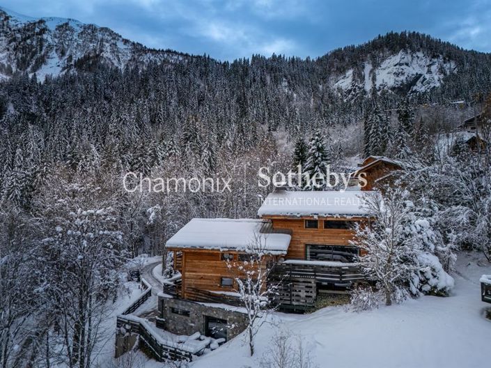Image No.20-5 Bed House for sale