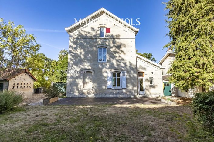 Image No.18-4 Bed House for sale