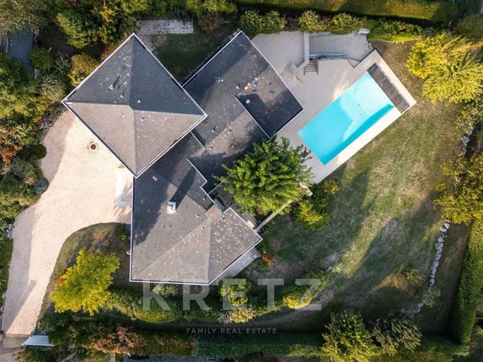 Image No.19-6 Bed House for sale