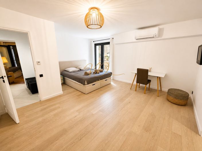 Image No.14-4 Bed House for sale