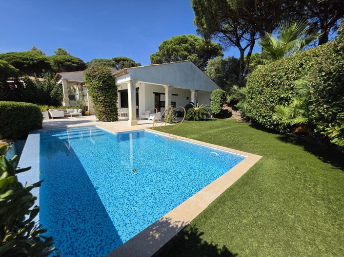 Image No.21-4 Bed House for sale