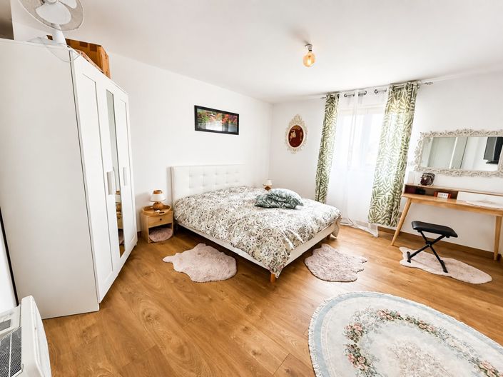 Image No.4-Maison de 1 chambre à vendre à Restigné