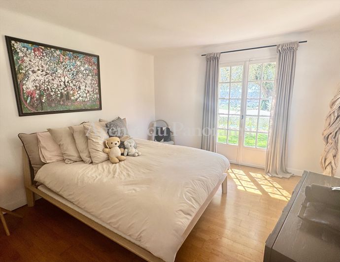 Image No.11-4 Bed House for sale