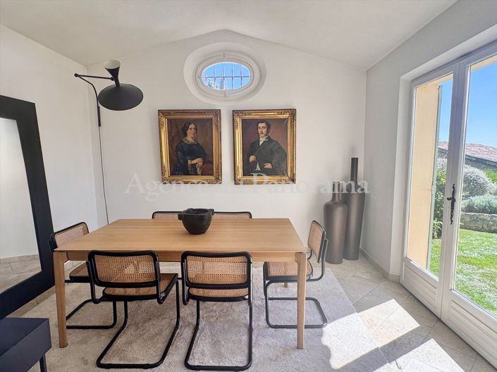 Image No.5-4 Bed House for sale