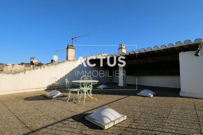 Image No.2-Propriété de 5 chambres à vendre à Salon-de-Provence