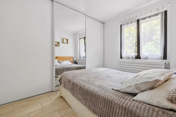 Image No.13-2 Bed Apartment for sale