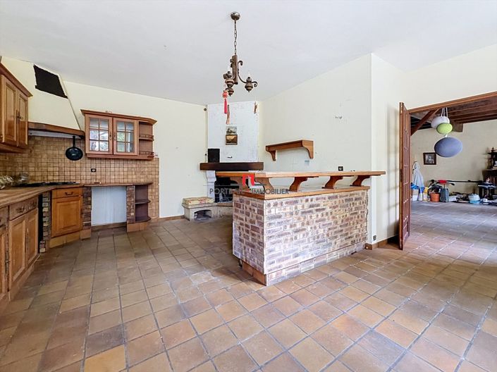 Image No.3-5 Bed House for sale