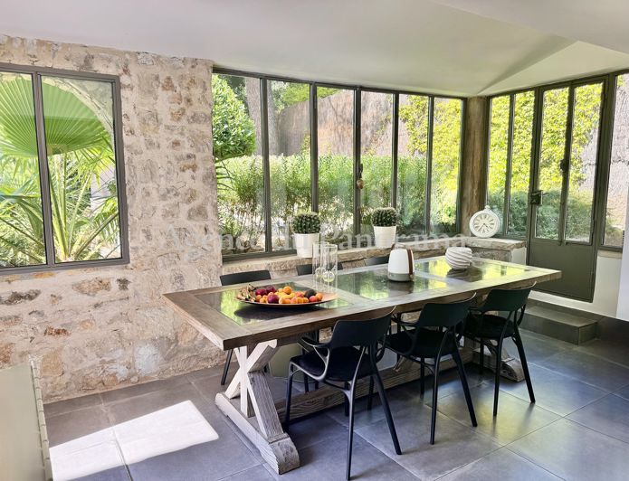 Image No.10-5 Bed House for sale