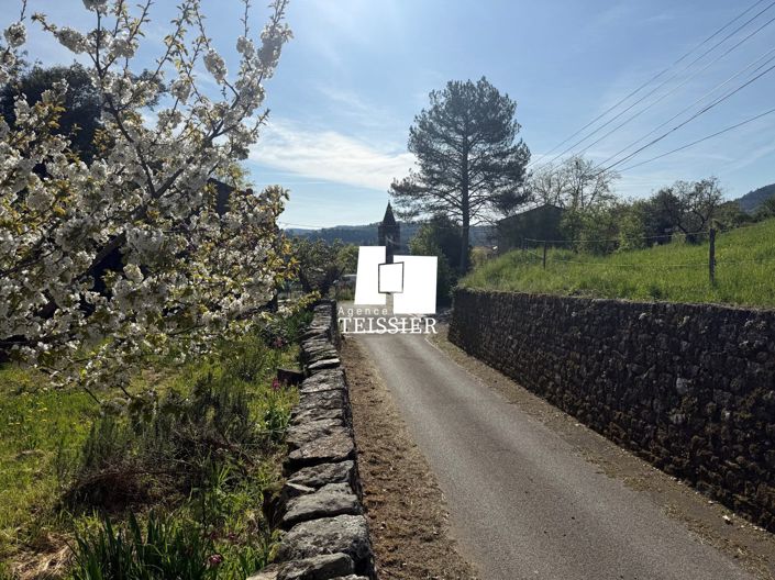 Image No.17-6 Bed House for sale