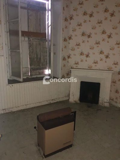 Image No.4-2 Bed House for sale