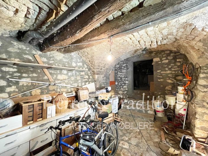Image No.10-3 Bed House for sale