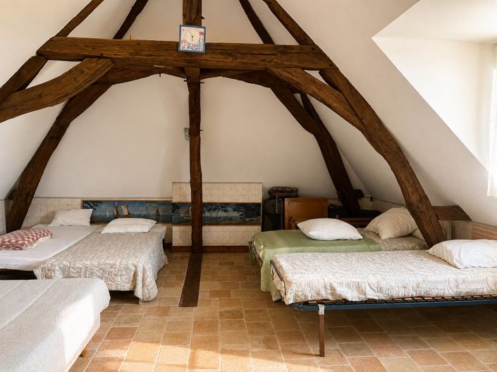 Image No.11-6 Bed House for sale