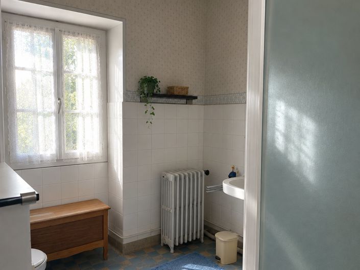 Image No.13-6 Bed House for sale