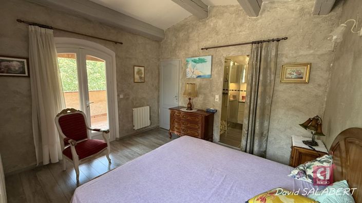 Image No.11-4 Bed House for sale