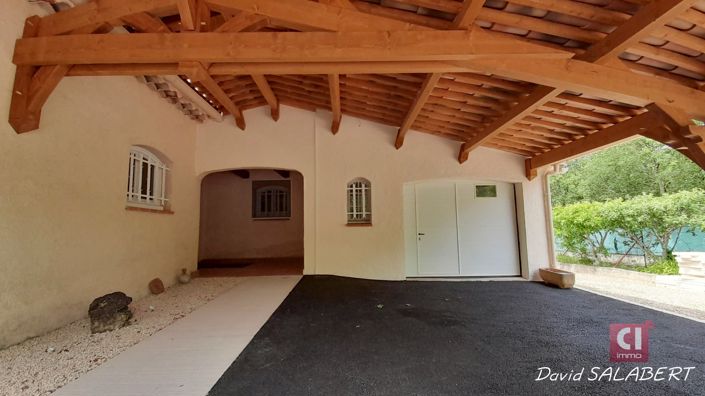 Image No.18-4 Bed House for sale