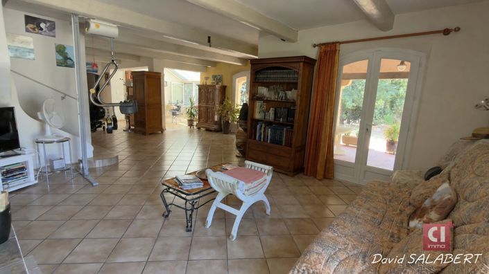Image No.4-4 Bed House for sale