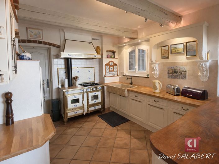 Image No.6-4 Bed House for sale