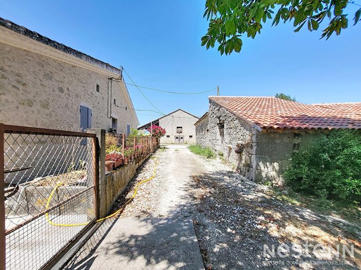 Image No.19-4 Bed House for sale