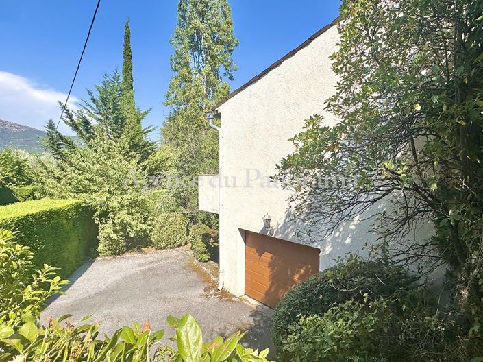 Image No.26-4 Bed House for sale