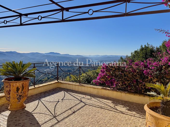 Image No.22-4 Bed House for sale