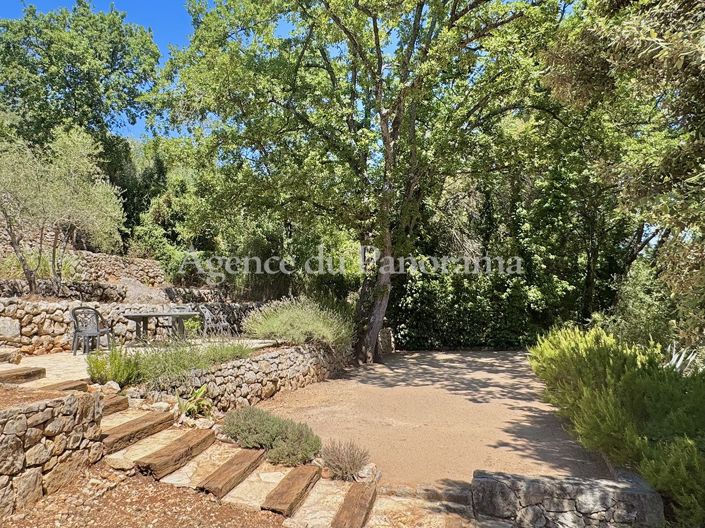 Image No.27-4 Bed House for sale