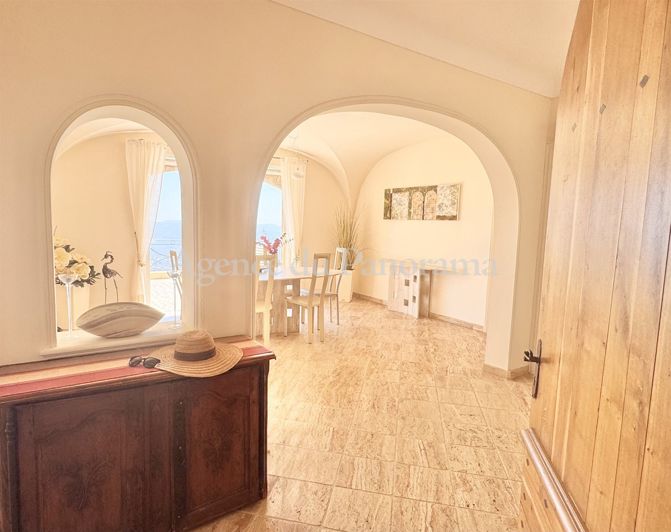 Image No.6-4 Bed House for sale