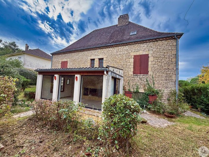 Image No.2-6 Bed House for sale