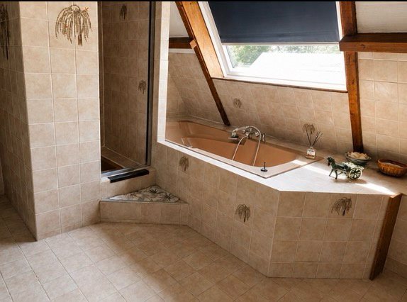 Image No.9-4 Bed House for sale