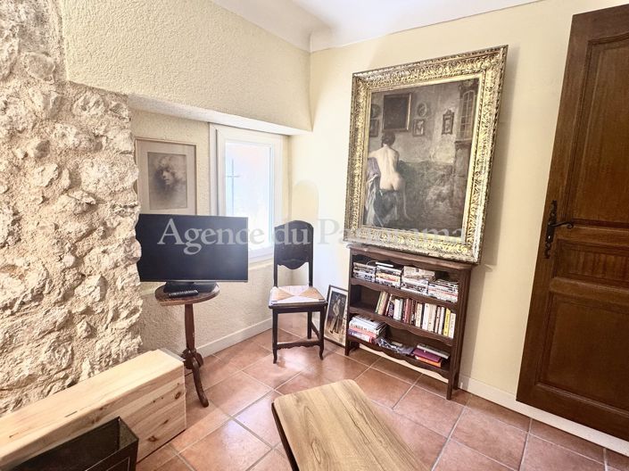 Image No.12-3 Bed Apartment for sale