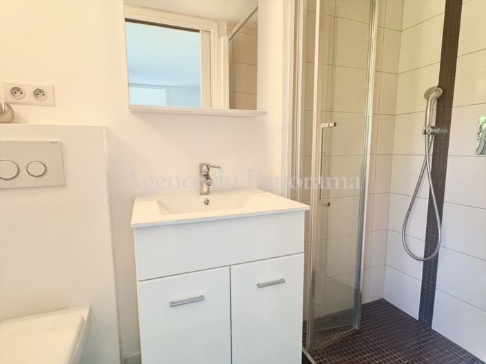 Image No.19-4 Bed House for sale