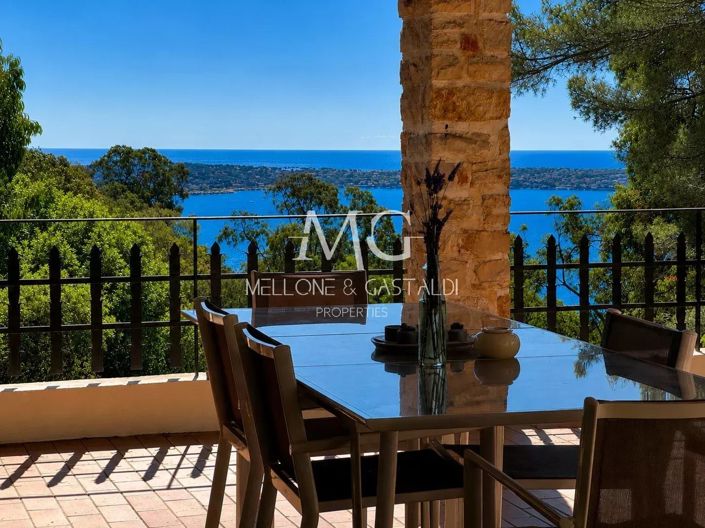 Image No.4-4 Bed House for sale