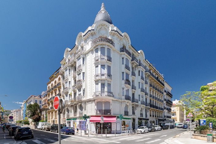 Image No.22-2 Bed Apartment for sale