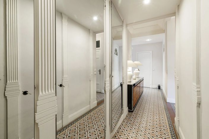 Image No.21-1 Bed Apartment for sale