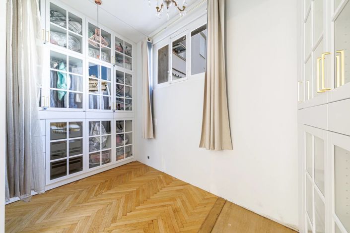 Image No.30-1 Bed Apartment for sale