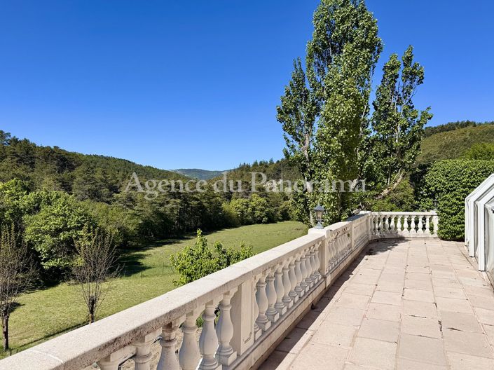 Image No.8-4 Bed House for sale