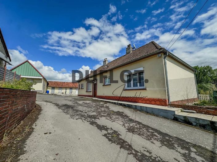 Image No.2-4 Bed House for sale