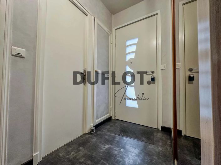 Image No.13-3 Bed House for sale