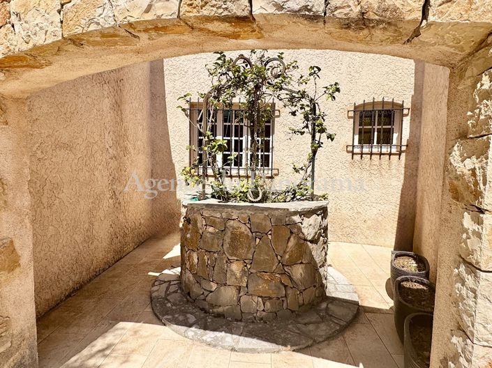 Image No.14-4 Bed House for sale