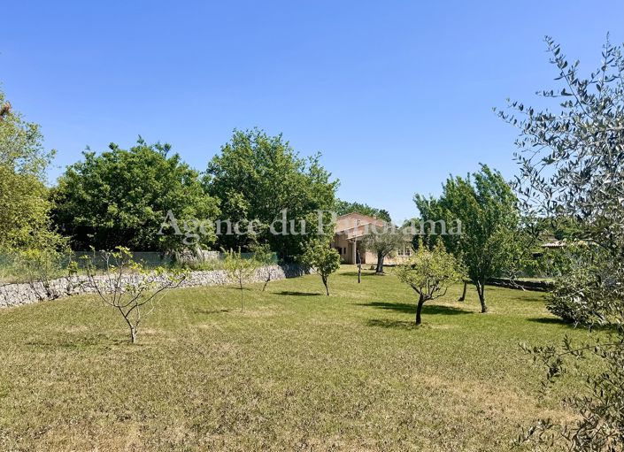 Image No.18-4 Bed House for sale