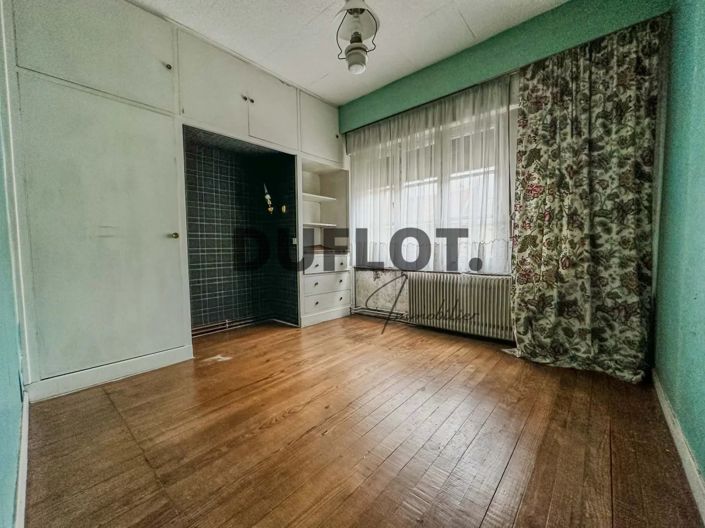 Image No.7-3 Bed House for sale